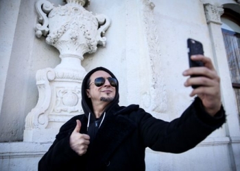 Müzede Selfie Günü’ne Ogün Sanlısoy da katıldı!