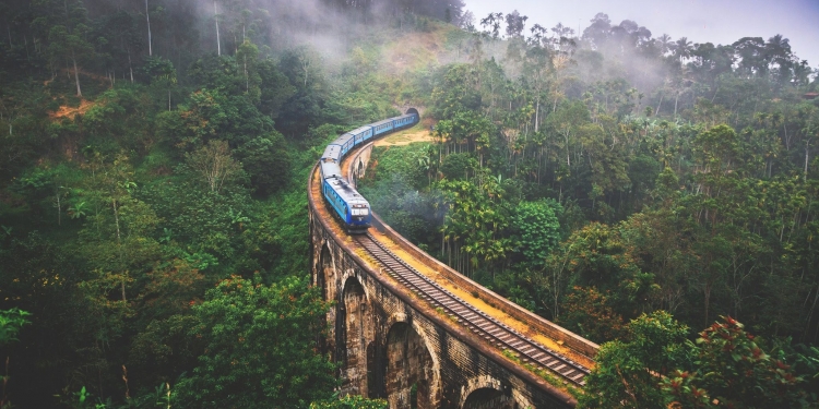 Sri Lanka'da muhteşem tren seyahati