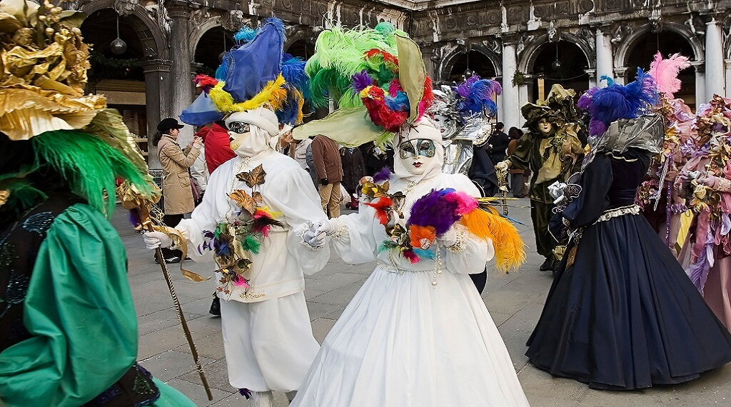 Venedik Maske Festivali Arsenale