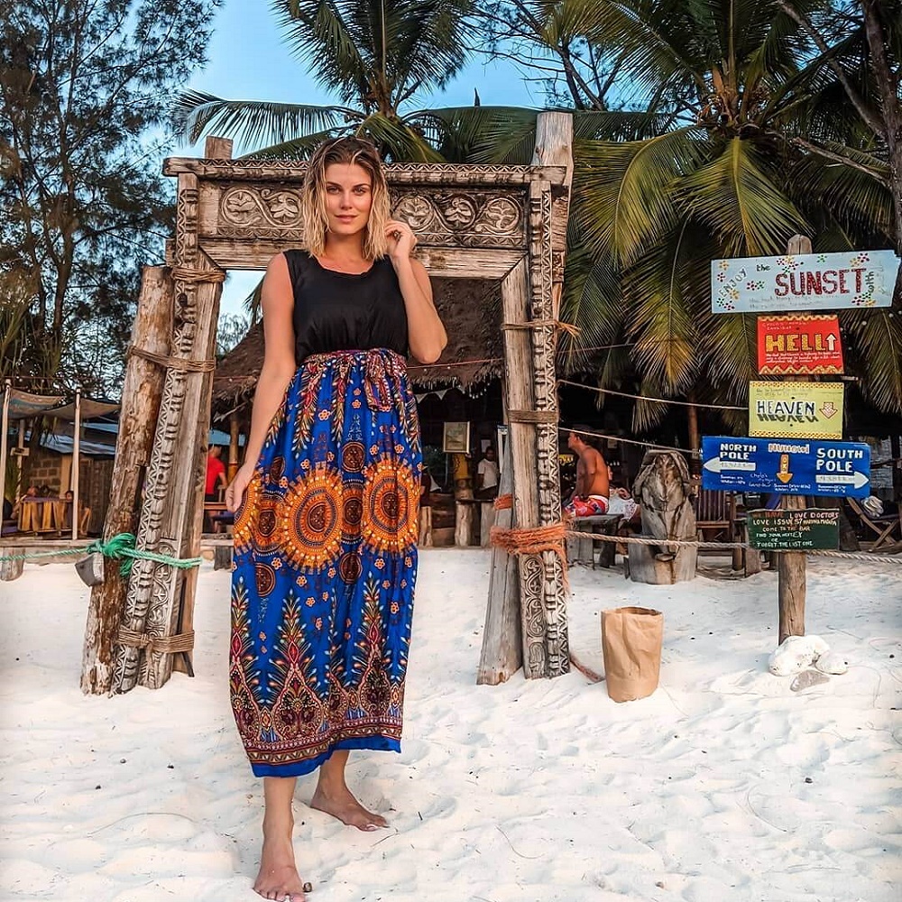 Ashley'e Zanzibar tatilinde Instagram paylaşımları da yaptı