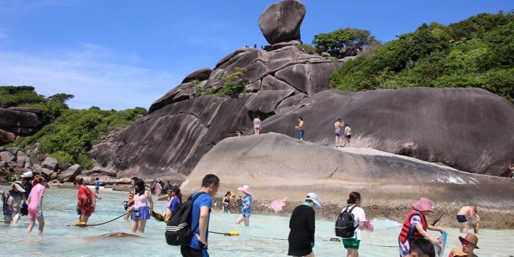 Tayland, turizm merkezi Similan Adaları için önlem alıyor