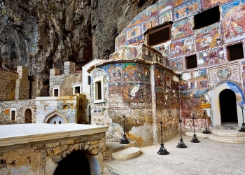 Sümela Manastırı 18 Mayıs'ta açılıyor...