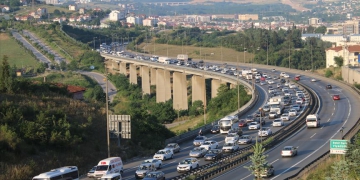 Bayram tatili bitti, tatilciler dönüş yolunda