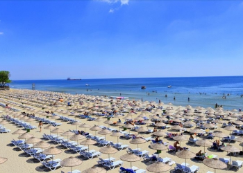 İstanbullular İBB plajlarına akın etti