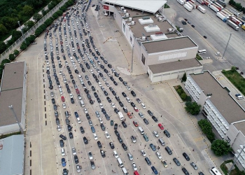 Edirne’deki sınır kapılarında yoğunluk