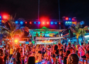 Koh Samui Gece Hayatı: Güneş Batar, Eğlence Başlar 9 Koh Samui Gece Hayatı