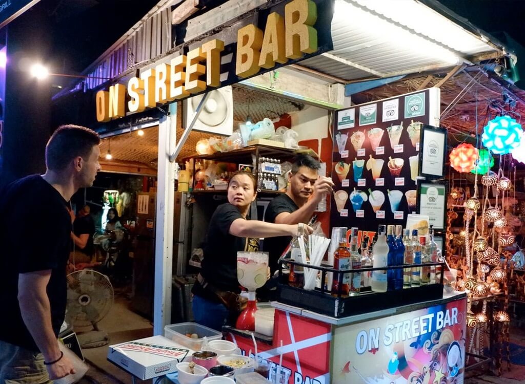 On Street Bar