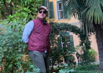 Kültür ve Turizm Bakanı Ersoy İstanbul’un tarihi mekanlarını gezdi