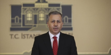 İstanbul Valisi Yerlikaya’dan şehirler arası yolculuk açıklaması