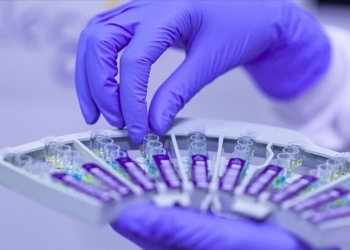 Corona virüse karşı ilaç geliştirme çalışmaları sürüyor