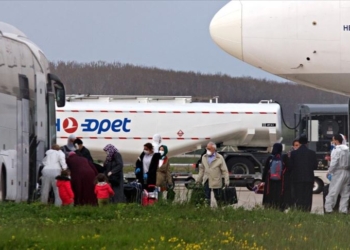 Almanya’daki 580 Türk vatandaşı Türkiye’ye getirildi