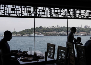 Yerli turistler 5 yılda 177 milyar lira harcadı