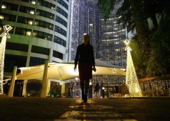 Bakan Mehmet Nuri Ersoy konaklama tesislerinin rezervasyon ve etkinlik iptaline ilişkin genelge gönderdi