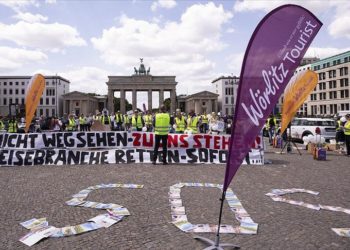 Berlin’de turizmciler ‘kurtarma paketi’ istiyor