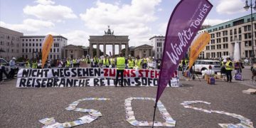 Berlin’de turizmciler ‘kurtarma paketi’ istiyor
