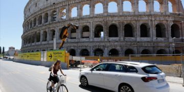 İtalya 3 Haziran’dan itibaren sınırlarını AB ülkelerine açıyor