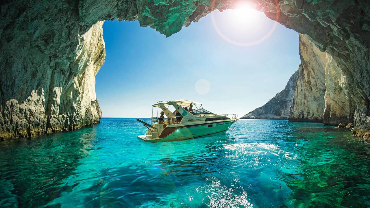 Zakynthos Gezilecek Yerler: Blue Caves