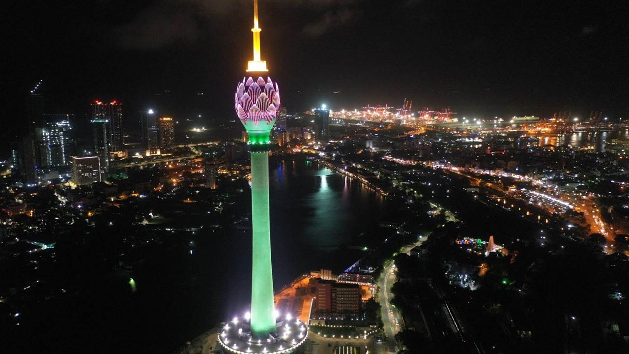 Kolombo Gezilecek Yerler Listesi: Lotus Tower