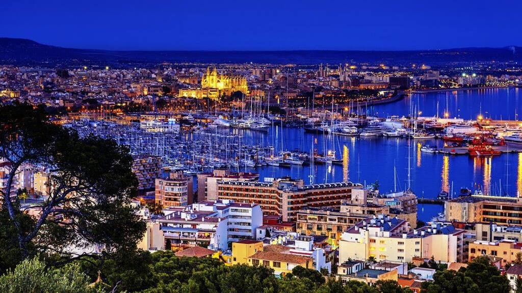 Mallorca Gezilecek Yerler: Palma de Mallorca