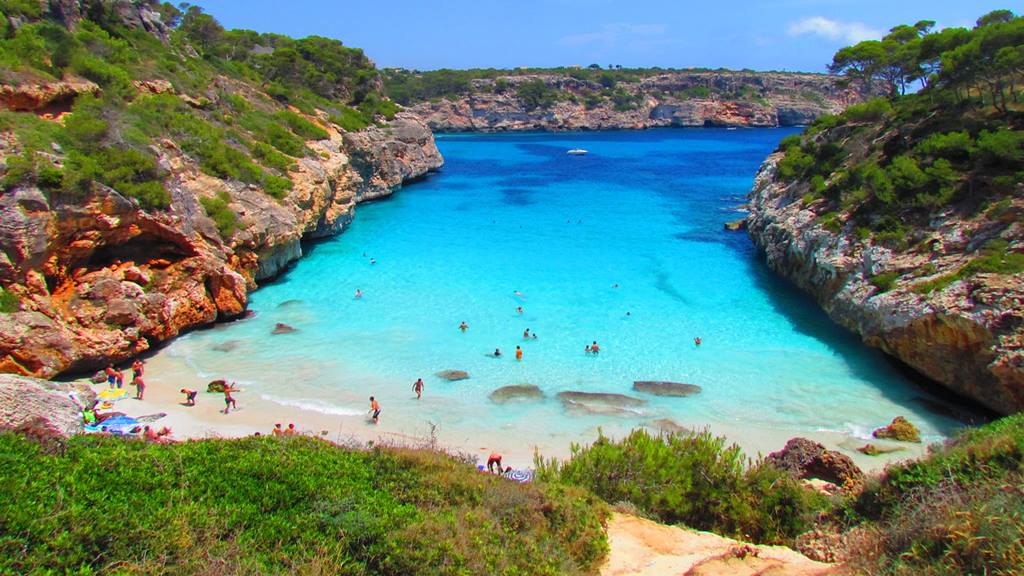 En Güzel Mallorca Plajları: En İyi 15 Mallorca Plajı 3 Mallorca Plajları: Es Calo del Moro