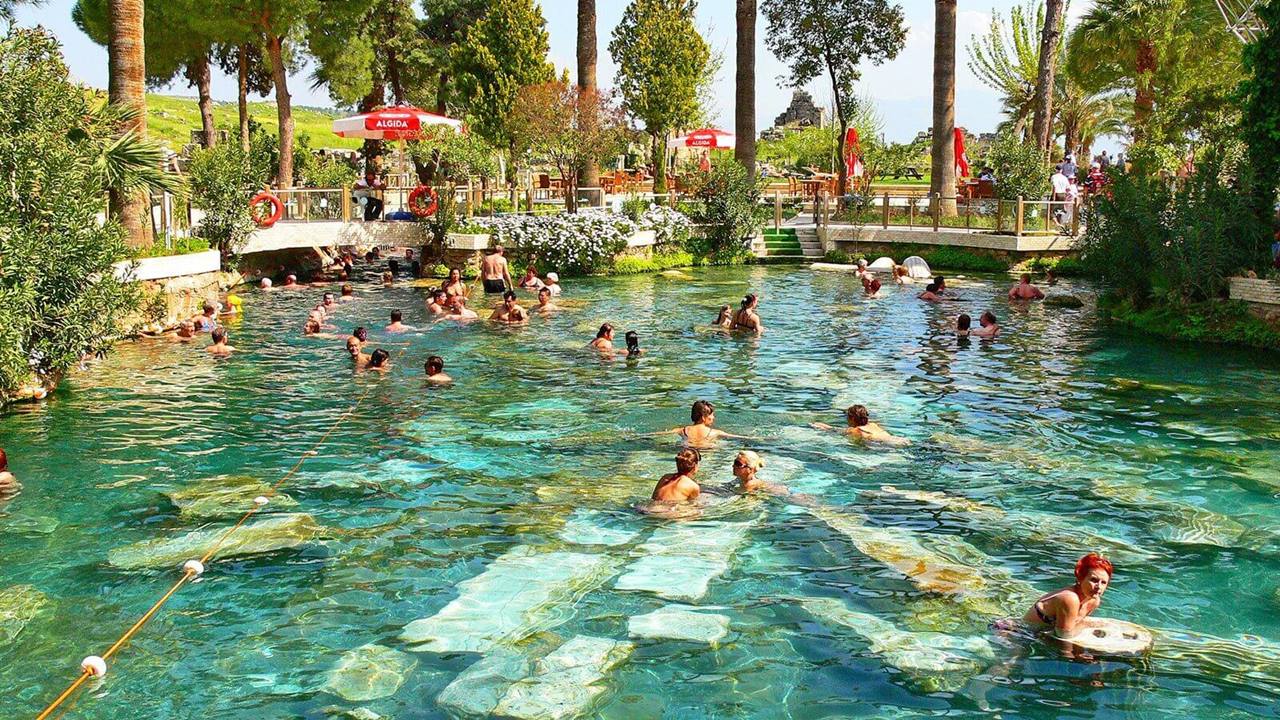 Pamukkale Gezilecek Yerler Listesi: Antik Havuz