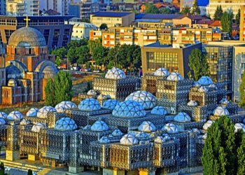 Kosova Uçakla Kaç Saat?