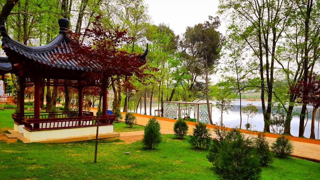 Tiran Gezilecek Yerler Listesi: Tiran Gezi Rehberi 4 Tiran Gezilecek Yerler: Grand Park