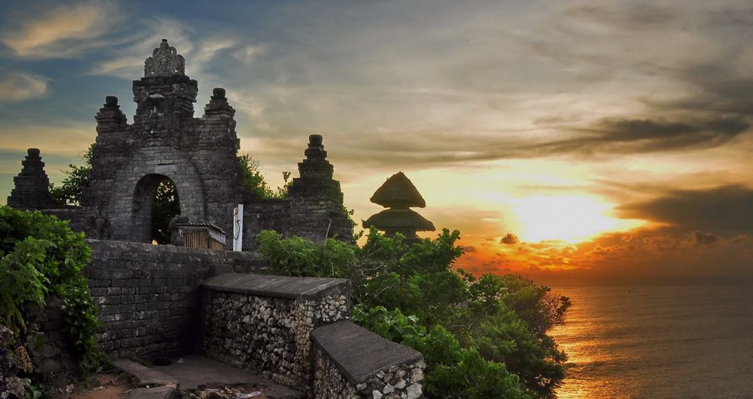 Pura Luhur Uluwatu