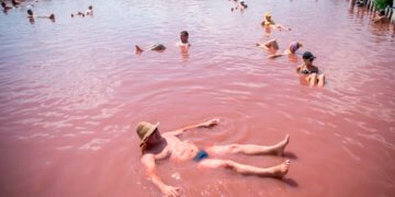 Burgas Tuz gölleri şifa dağıtıyor