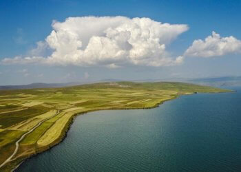 Çıldır Gölü nerede ? 5 Çıldır Gölü nerede ?