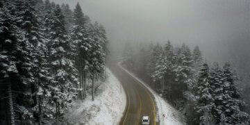 Uludağ beyazlara büründü