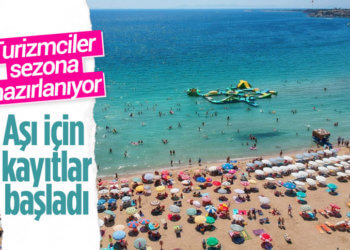 Turizm sektörü çalışanları aşılanmaya başlıyor