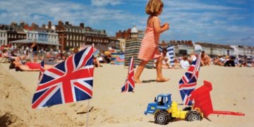 İngilizler Türkiye’ye gelmek için 15 Nisan’ı bekliyor