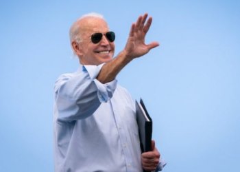 Antalya turizmi için suçu Biden’a attı