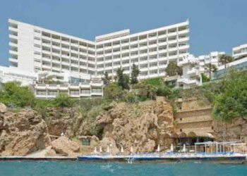 Divan Talya Otelin yıkımına bir hafta içinde başlanacak