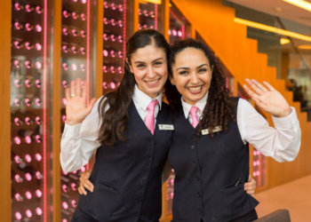 Otel çalışanları sokağa çıkma yasağından muaf mı?