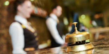 Otellerde sınırsız yabancı işçide geri adım