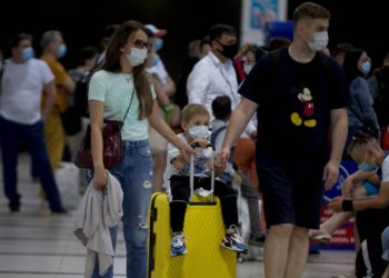 Turizmin başkenti Antalya’da ‘kapanma’ kaosu