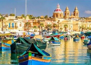 Üç gün kalan turiste 200 euro verecekler