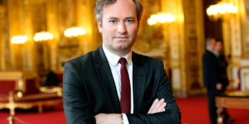 Fransa turizm sektörüne 28 milyar euro yardımda bulundu