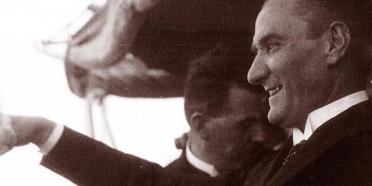 Ulu Önder Mustafa Kemal Atatürk’ün bağımsızlık ateşini yakışının 102. yıldönümü coşkuyla kutlanacak