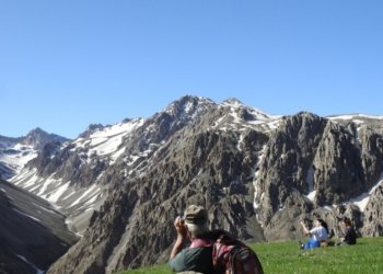 Yaz günü Munzur’da kızak keyfi