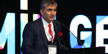 Emin Çakmak: “Türkiye olarak, İstanbul olarak ev sahipliği yaptığımızdan dolayı mutluyuz.”