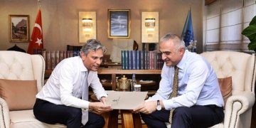 Pandeminin 2021’de turizme tahmini maliyeti 2 trilyon dolar, TURSAB Başkanı ve Turizm Bakanlığı “Yeni bir şey” deniyor