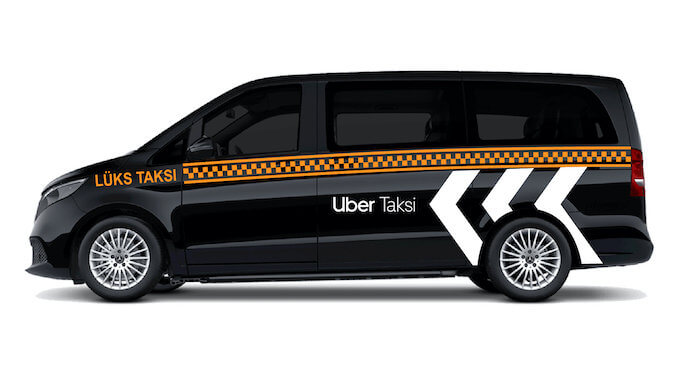 Uber Taxi Van Vito siyah taksi