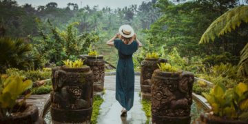 Cennet Ada Bali Kapılarını Açtı!