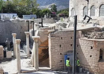 Noel Baba ‘Aziz Nikolas’ ın mezarının yeri ve ayak bastığı zemin bulundu