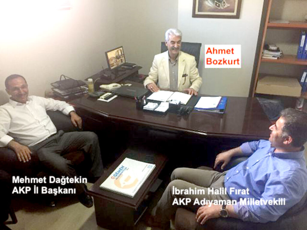 İsias Otel'in sahibi Ahmet Bozkurt'un 2015 yılındaki genel seçimlerde CHP'den aday adayı olduğu, 2018 yılındaki cumhurbaşkanlığı seçiminde ise Erdoğan'ı oteline astığı pankartla desteklediği ortaya çıkmıştı.