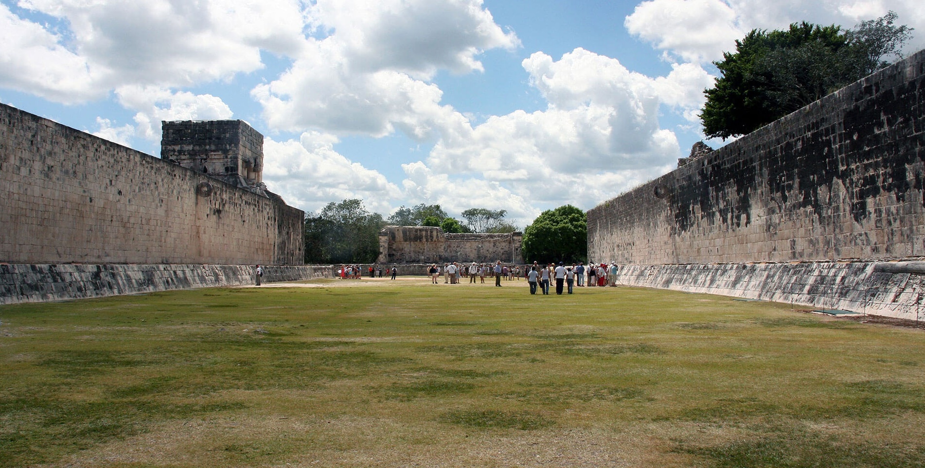 Chichen Itza'da ölümcül top oyununun oynandığı alan