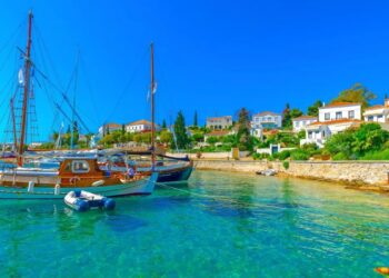 Spetses Gezi Rehberi